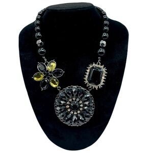 Premier Designs Faux Onyx, Rhinestone Convertible Floral Necklace Brooch Pin